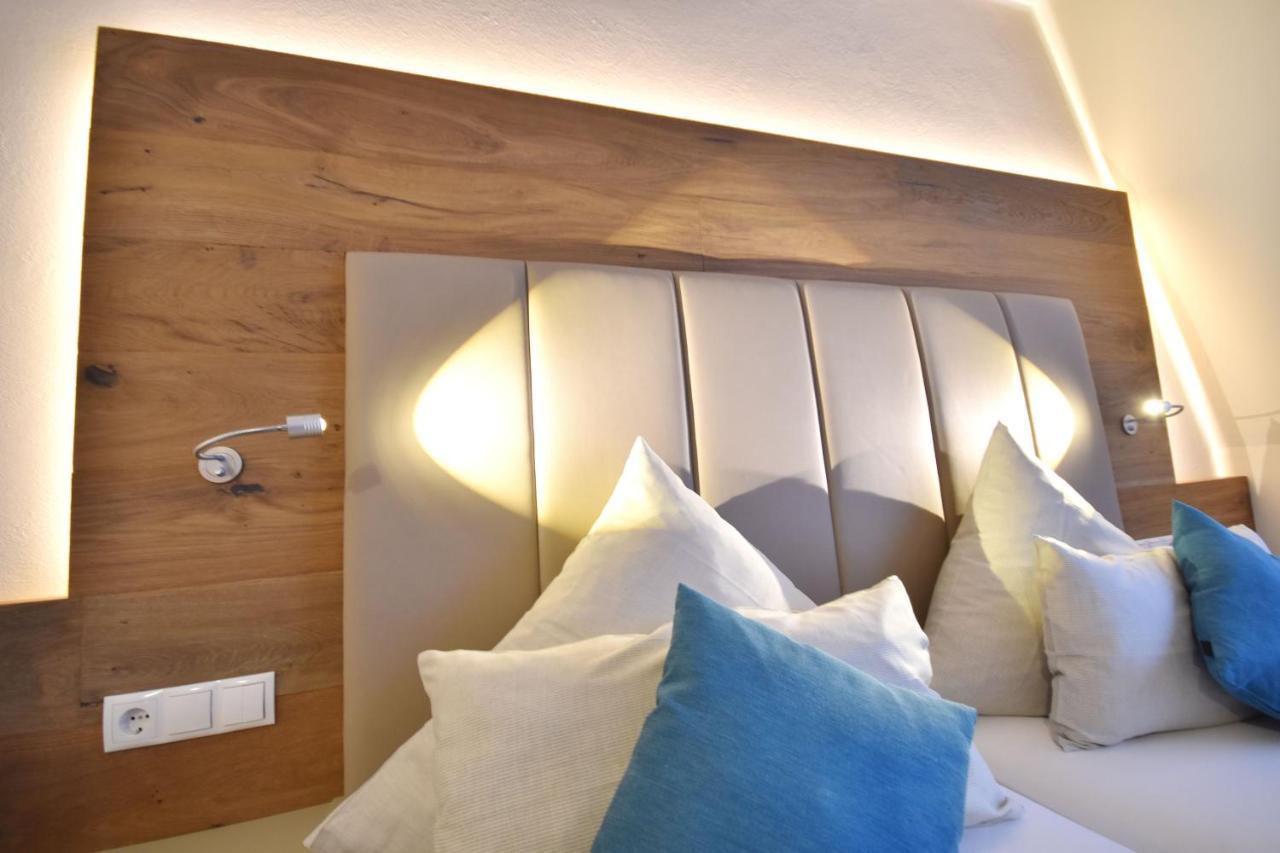 Hotel & Restaurant Zum Deutschen Hause Kirchhatten ภายนอก รูปภาพ