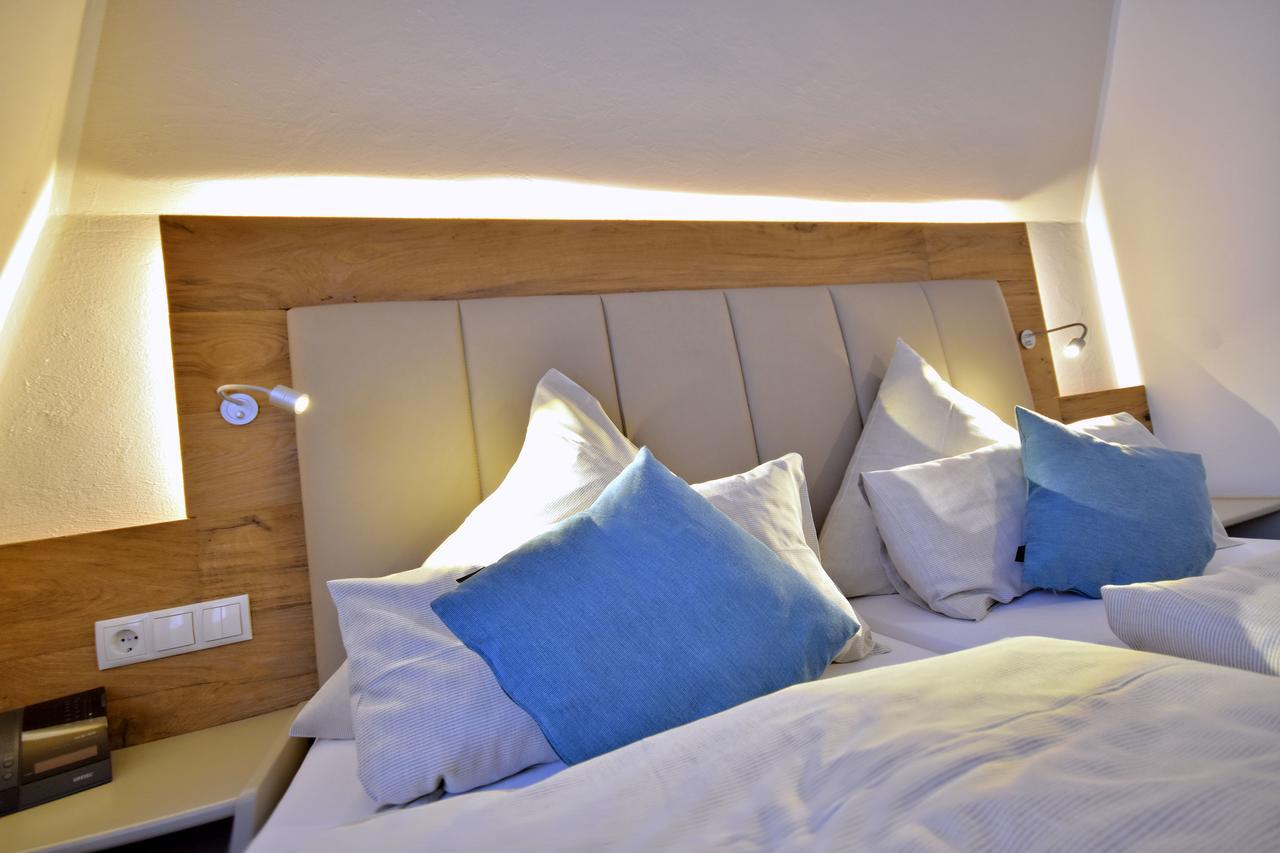 Hotel & Restaurant Zum Deutschen Hause Kirchhatten ภายนอก รูปภาพ